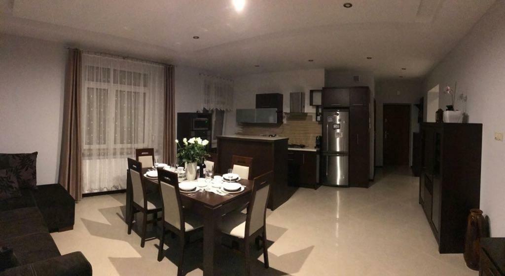 Apartment Family Cracovia Esterno foto